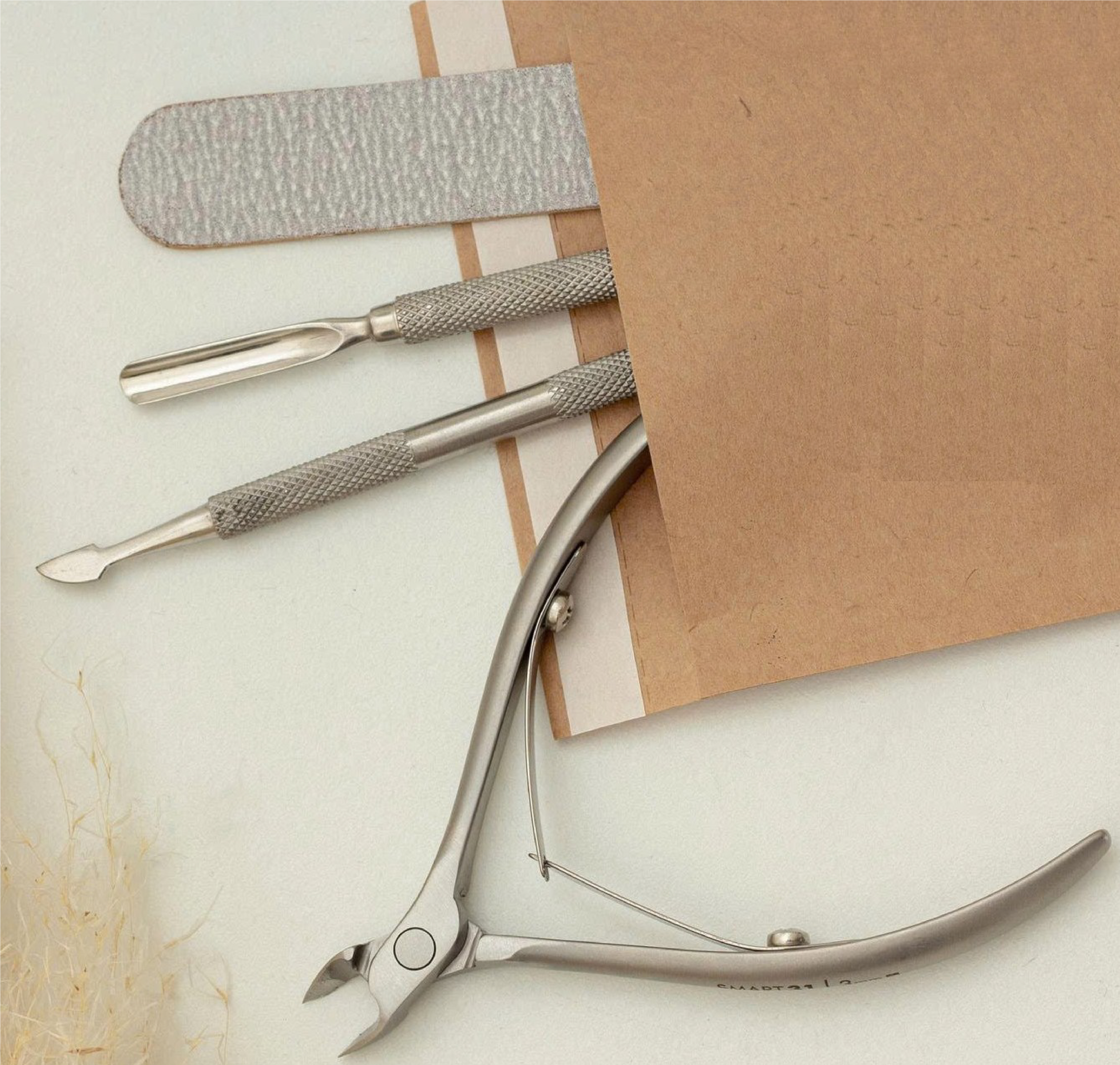 DỤNG CỤ LÀM ĐẸP (BEAUTY INSTRUMENT)